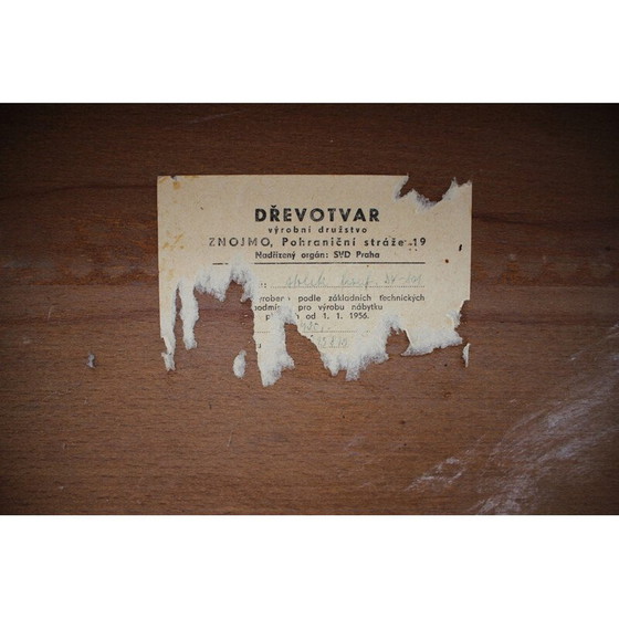 Image 1 of Vintage Couchtisch aus Nussbaumholz von Dřevotvar, Tschechoslowakei 1956
