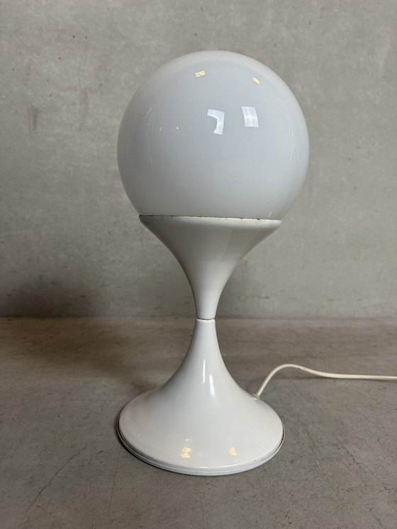 Image 1 of Vintage Tulip Tischlampe - Metall und Opalin