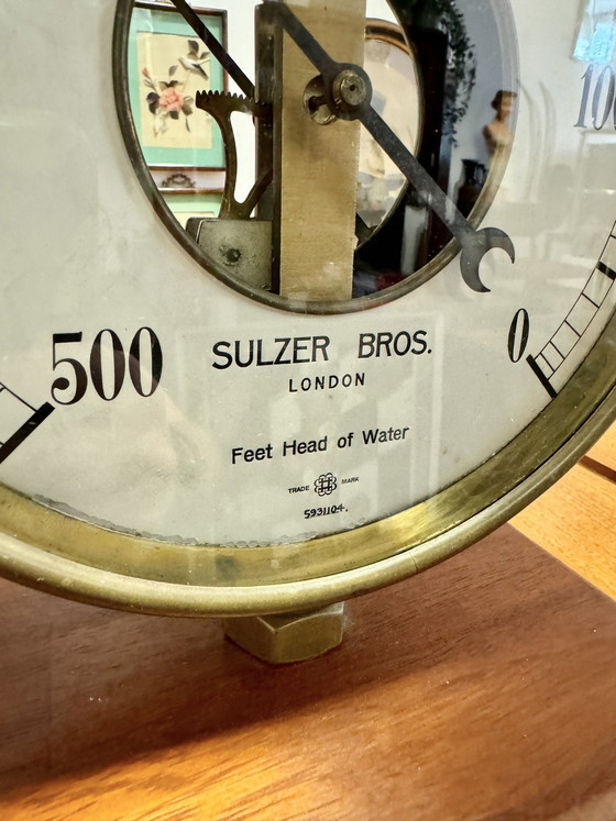 Image 1 of Vintage Tischlampe Upcycled Manometer