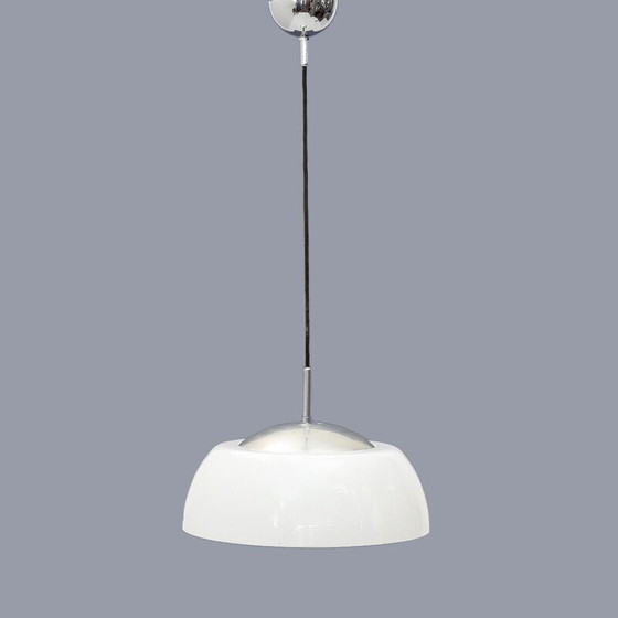 Image 1 of Vintage-Kronleuchter aus verchromtem Metall, Methacrylat und weißem Glas, 1960er Jahre