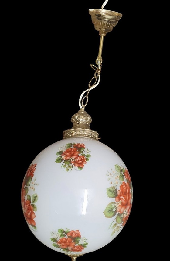 Image 1 of 2065 Antike Glas Pendelleuchte mit Rosen und Kupfer