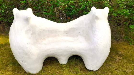 Image 1 of Gartenbank / Ornament - zwei Bären