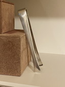 Versilberte Eiswürfelzange