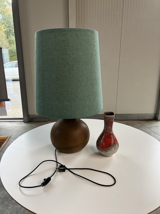 Lampe Und Vase