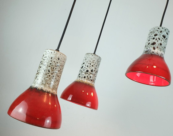 Image 1 of 1970S Mid Century Pendelleuchte 5-Licht Kaskadenlampe mit fetten Lava-Keramikschirmen