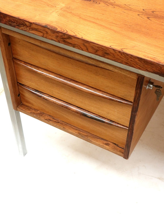 Image 1 of Große Vintage Palisander Executive Desk in den 1960er Jahren gemacht