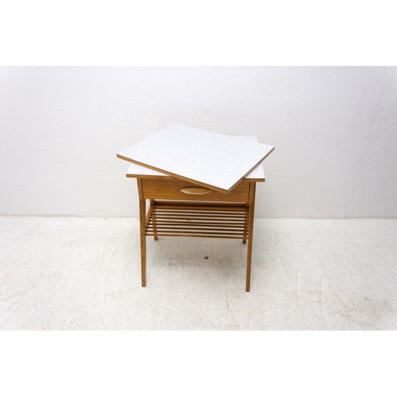 Image 1 of Vintage Beistelltisch aus Buchenholz und Formica, Tschechoslowakei 1960er Jahre