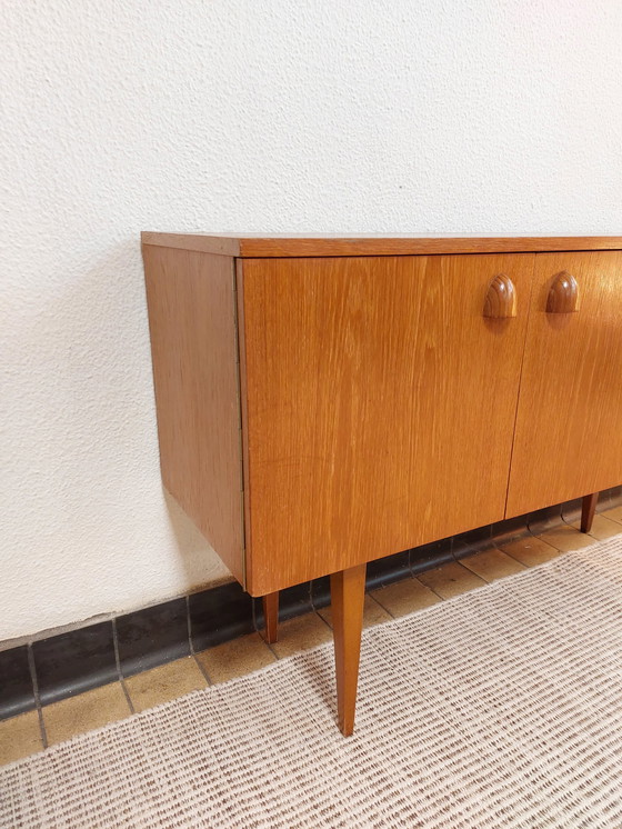 Image 1 of alter Schrank