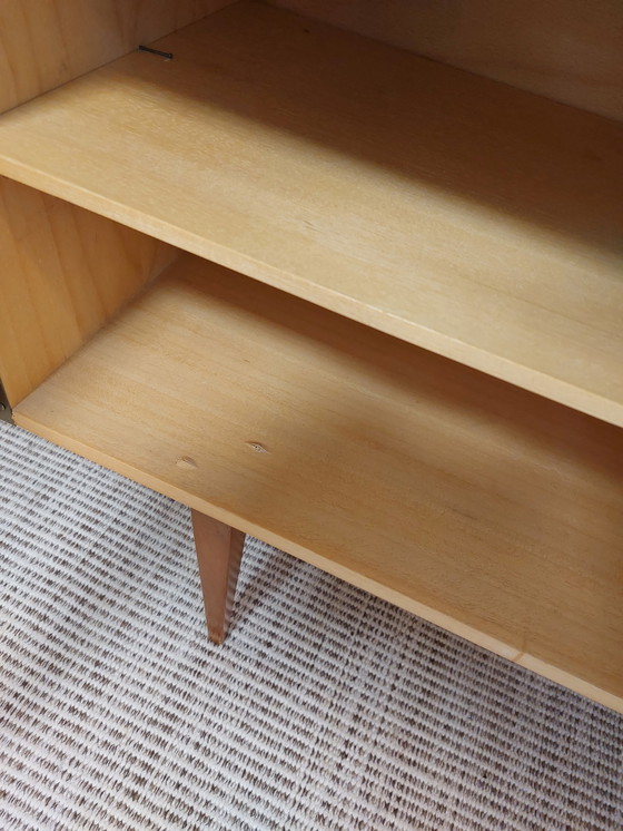 Image 1 of alter Schrank