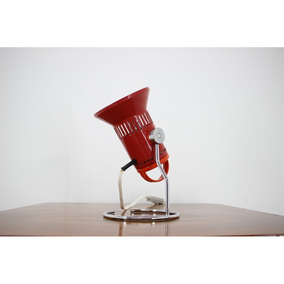 Image 1 of Verstellbare Vintage-Tischlampe aus rot lackiertem Metall, Tschechoslowakei 1980