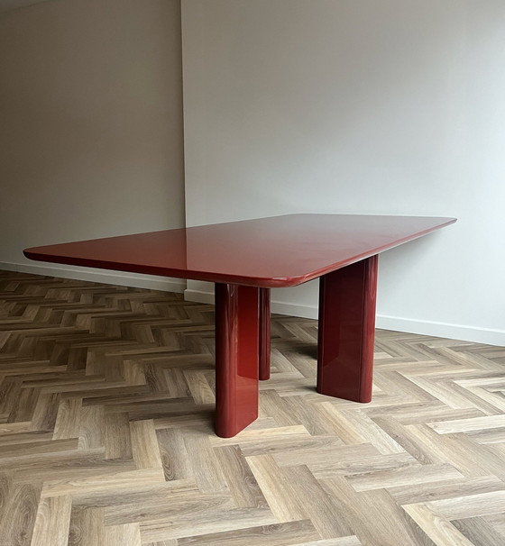 Image 1 of Gabrielle Paris Joe Rechteckiger Esstisch Burgund, rot lackiertes Holz