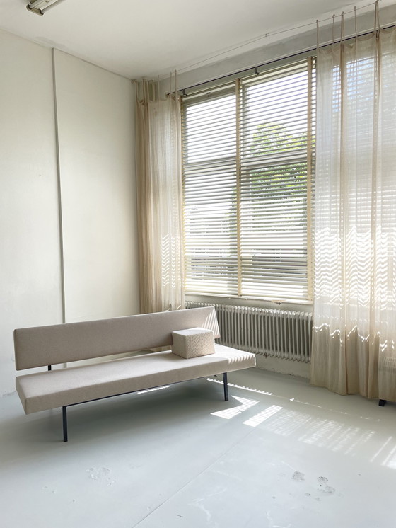 Image 1 of Gijs van der sluis slaapbank 540