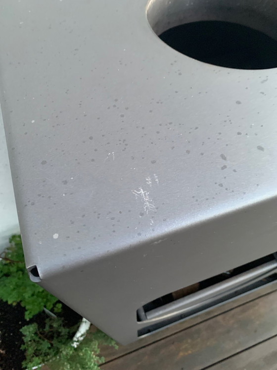 Image 1 of Harrie Leenders Spot Outdoor-Kamin mit verlängertem Rohr