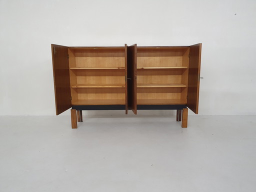 Highboard im Mid-Century-Belform-Stil