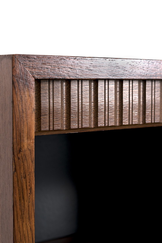 Image 1 of Upcycling-Bücherregal auf neuen Schlaufenbeinen