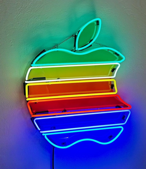 Image 1 of Apfel - Neonleuchttafel - Geblasenes Glas - Design