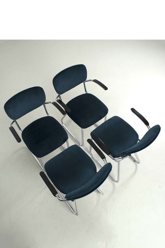 Image 1 of 4x Ahrend de Cirkel stoelen
