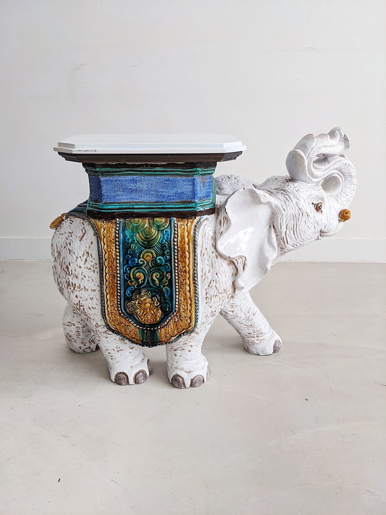 Image 1 of Vintage Elefant Beistelltisch