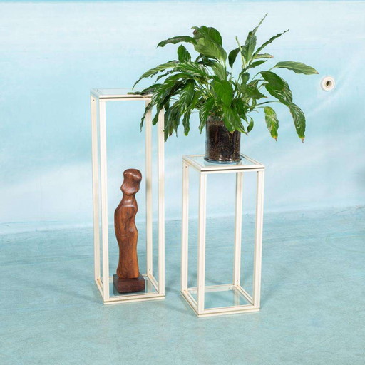 Set von minimalistischen Säulen Pierre Vandell, postmoderner Kunststand