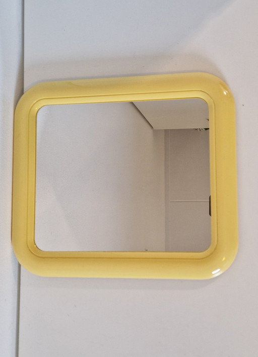 1970er Space Age Vintage-Spiegel