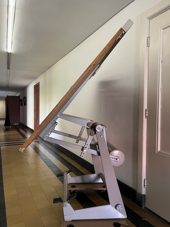 Image 1 of Zeichenbrett der Revolte