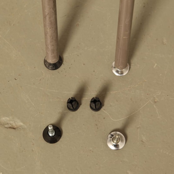 Image 1 of Schwarzer Ersatzfuß DSC 106 Castelli Stuhl