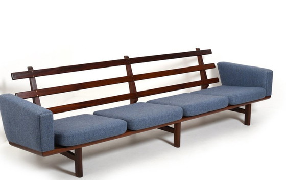 Image 1 of Ge-236/4 Sofa aus Teakholz von Hans J. Wegner für Getama, 1960er Jahre