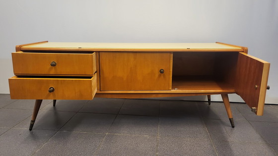 Image 1 of Schminktisch