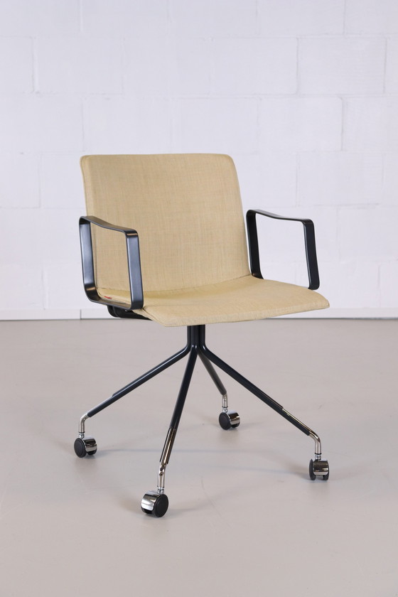 Image 1 of 4x Gispen Nomi Arbeit gelb