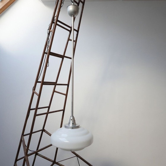 Image 1 of Zweifarbige Opalglasaufhängung, Holophan, Frankreich 1950