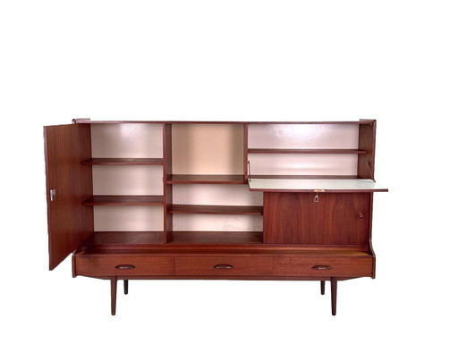 Highboard aus den 1960er Jahren