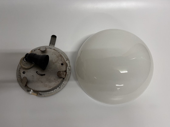 Image 1 of Gispen Style Weiß Glänzend Opaline Deckenleuchte Halb Glühbirne Mid Century