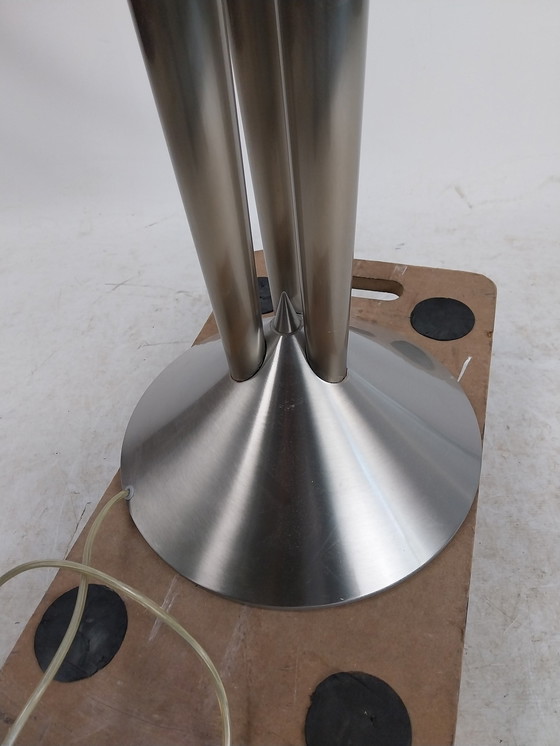 Image 1 of 1 X Gebürsteter Edelstahl Stehleuchte Tuttle Made in Italy 1990'S