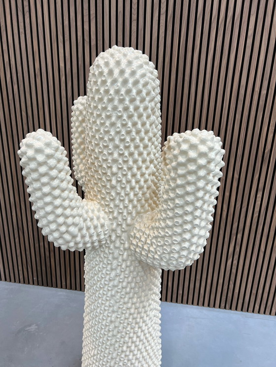 Image 1 of Gufram Grün