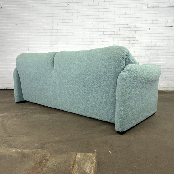 Image 1 of Türkis Cassina Maralunga 2 Sitz Sofa von Vico Magistretti