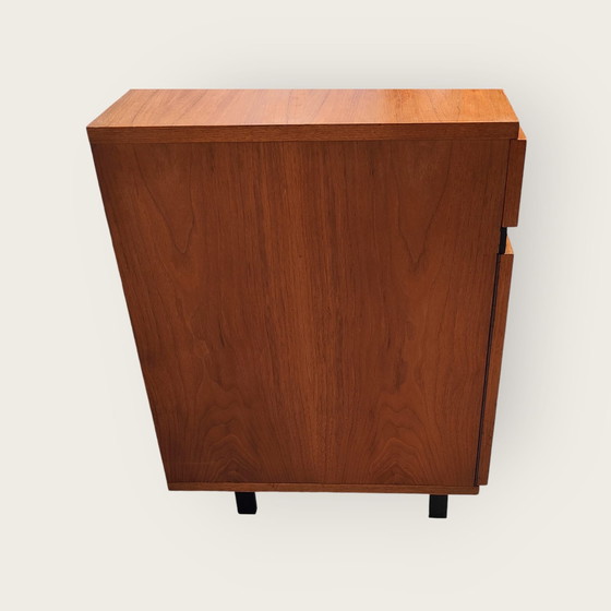 Image 1 of Mid Century Anrichte