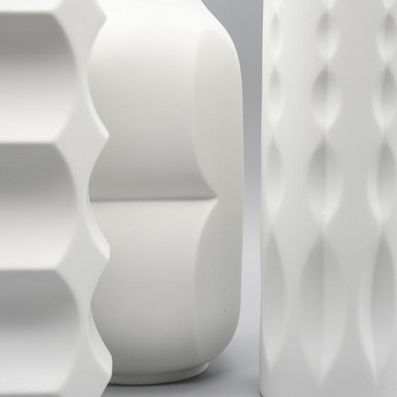 Image 1 of HUTSCHENREUTHER Biskuitporzellan ARCHAIS Vase TRIO Heinrich FUCHS Op Art Retro