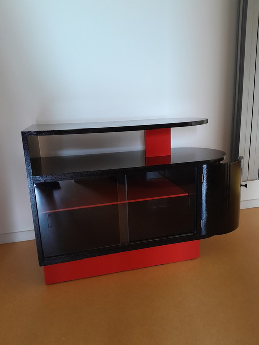 Art Deco Schrank in Schwarz und Rot