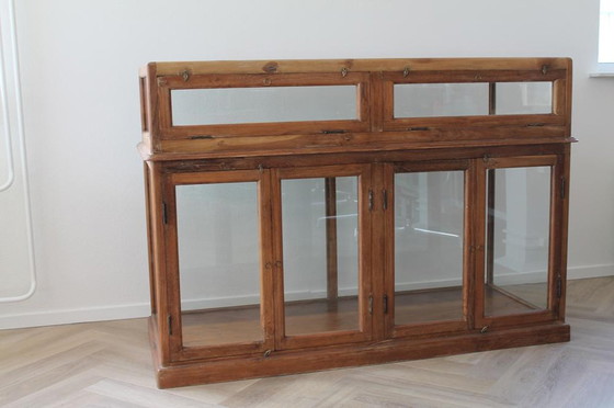 Image 1 of Vitrine aus Glas