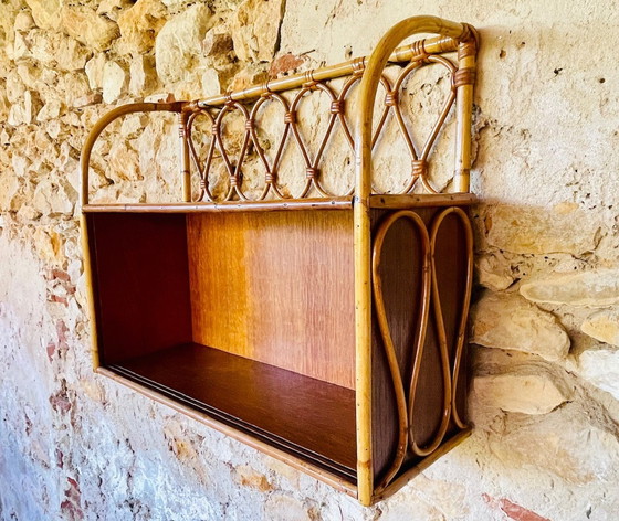 Image 1 of Vintage Rattan und Bambus Wandregal mit Glasschiebetüren Schrank, 1960S