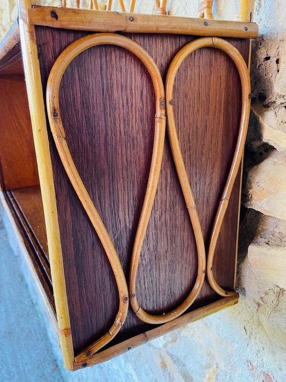 Image 1 of Vintage Rattan und Bambus Wandregal mit Glasschiebetüren Schrank, 1960S