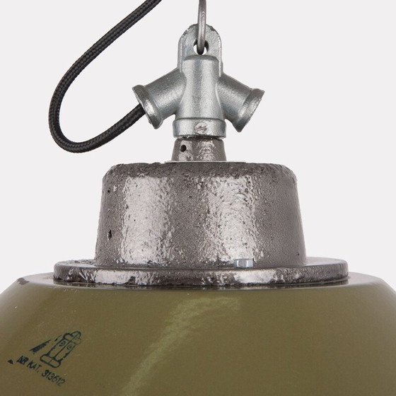 Image 1 of Hängeleuchte aus Glas mit polierter Stahlkette von Energo-Metalowa, Polen 1960