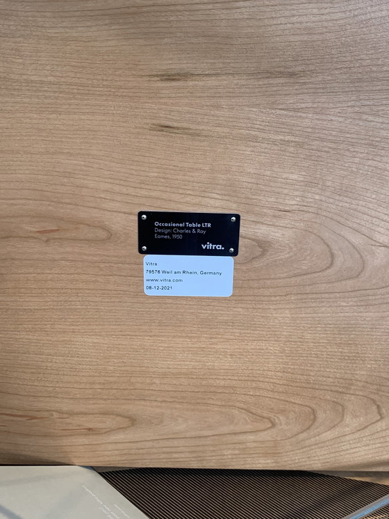 Image 1 of Vitra Charles & Ray Eames LTR Beistelltisch