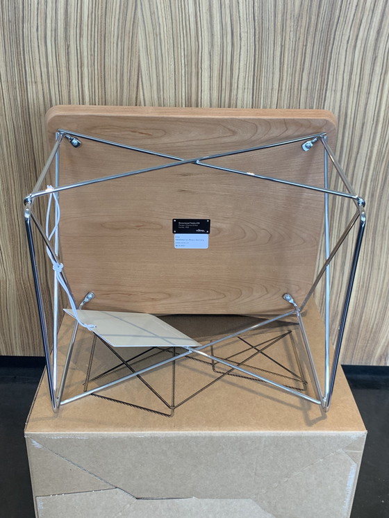 Image 1 of Vitra Charles & Ray Eames LTR Beistelltisch
