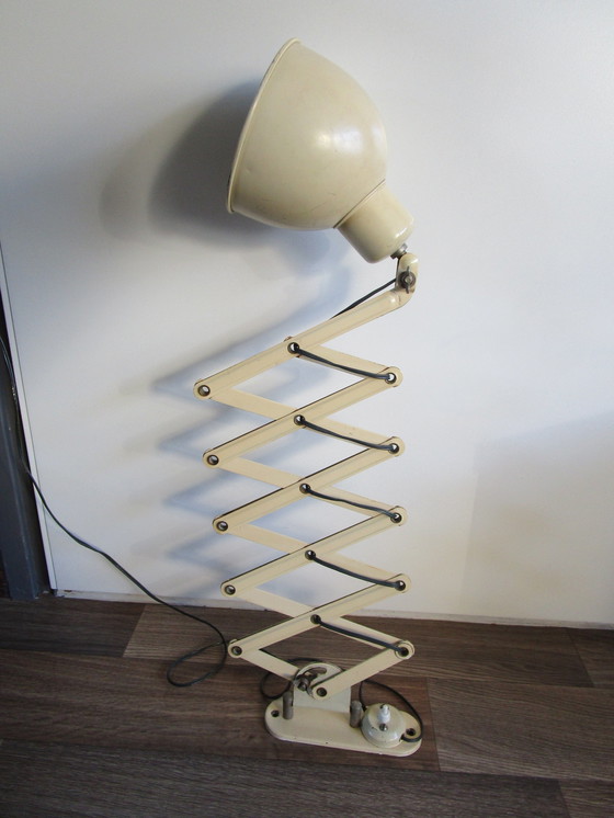 Image 1 of Scherenlampe - Industrial - Wandlampe - Grau - Metall - 1950/1960