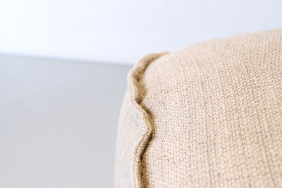 Image 1 of Jess Globe Sofa beige