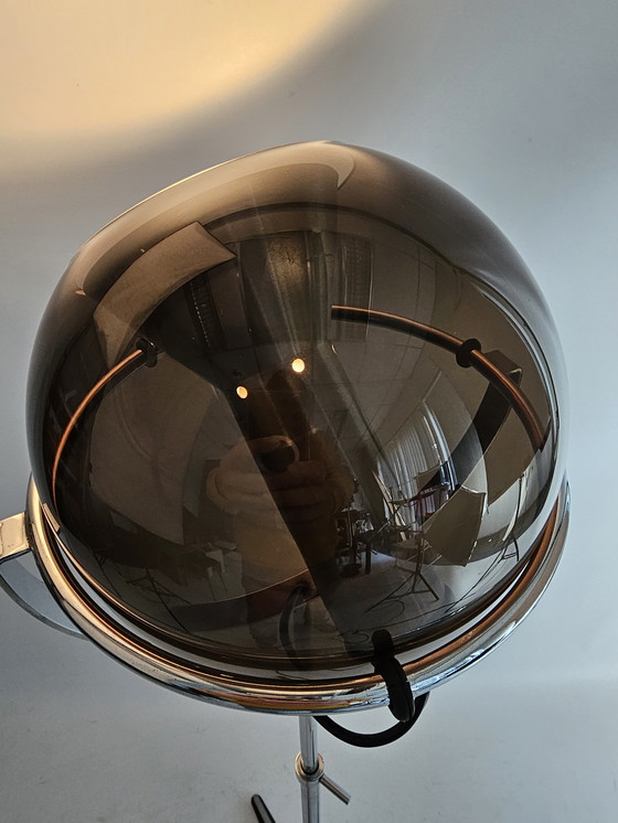 Image 1 of Raak Globe Stehlampe von Frank Ligtelijn, 1960er Jahre