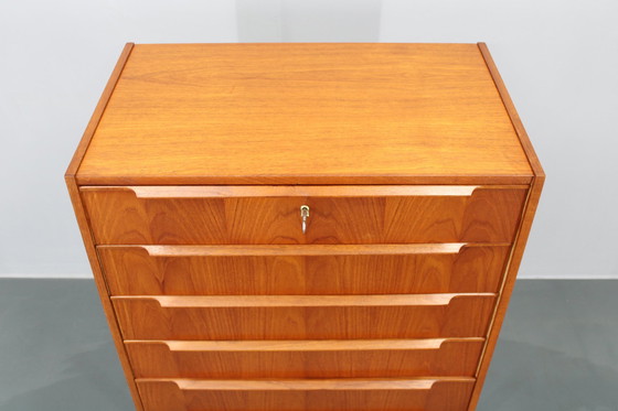 Image 1 of 1960S Dänische Teak Kommode