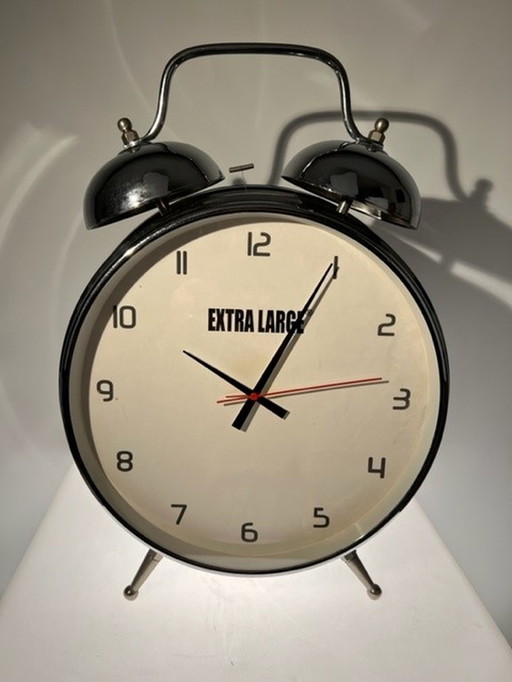 Extra großer Pop-Art-Wecker