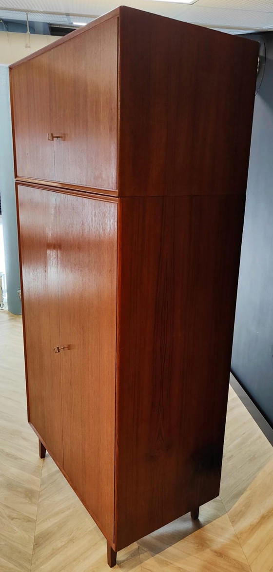 Image 1 of Kleiderschrank aus der Mitte des Jahrhunderts